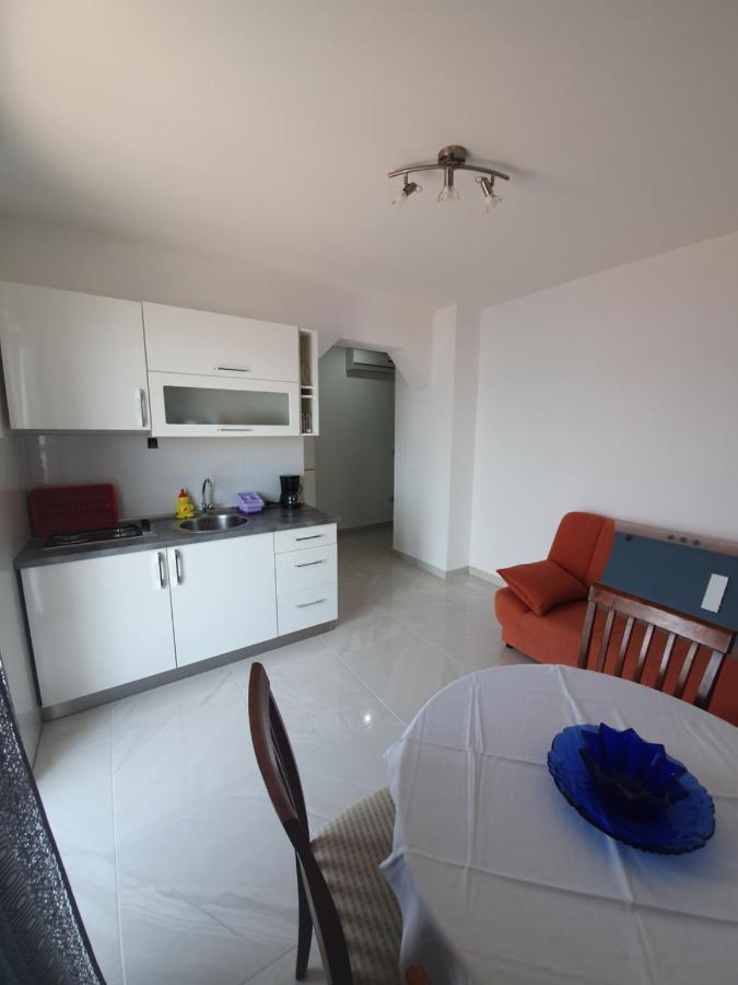 Apartment Toni Сень Экстерьер фото